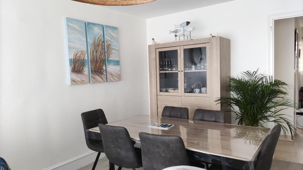 קונקרנו Appartement T3 De 74M2 Tres Lumineux Vue Panoramique Mer Et Plages מראה חיצוני תמונה